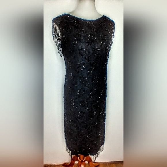 VINTAGE BEADED LACE EVENING DRESS - Picture 3 of 10